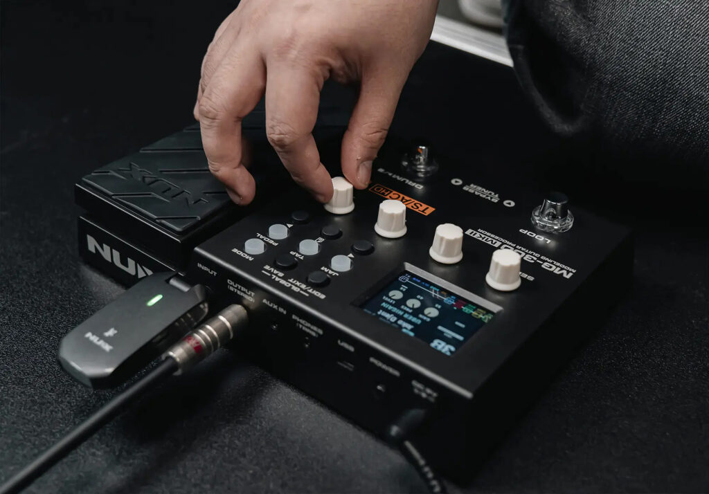 NUX MG-300 MKII Multi-Effects Processor มัลติเอฟเฟคกีตาร์ รุ่นใหม่ ฟังก์ชันครบ ราคาคุ้มค่า