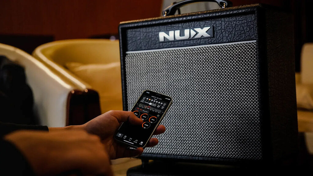NUX Mighty 20 MKII – แอมป์กีตาร์ขนาดกะทัดรัด 20 วัตต์ มาพร้อมเอฟเฟกต์และโทนเสียงหลากหลาย