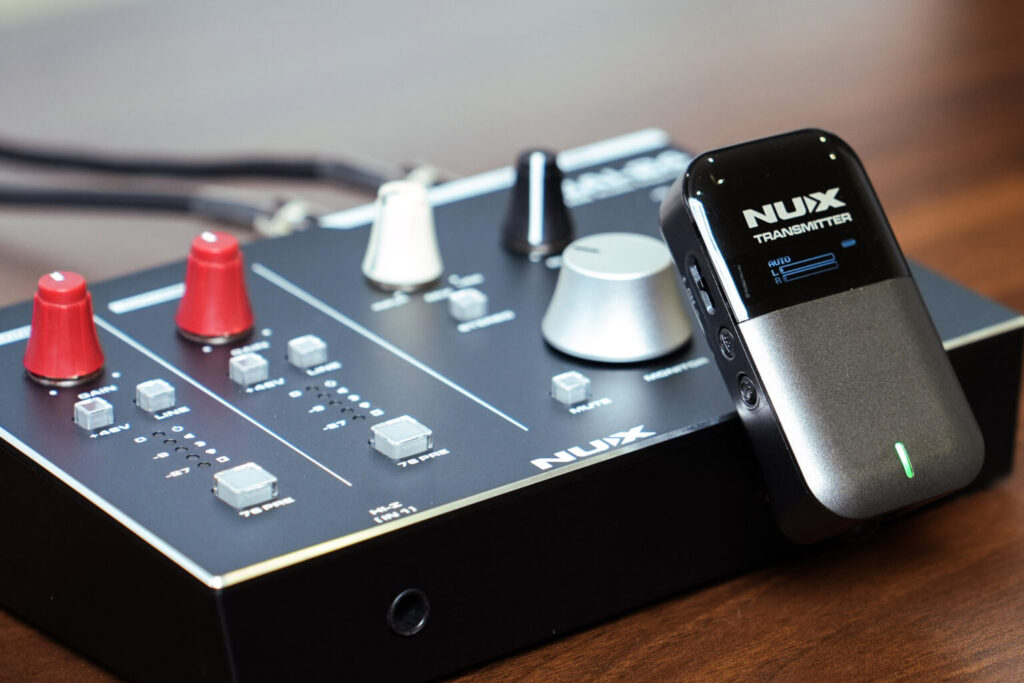 C-7 Stereo Wireless In-ear Monitor System